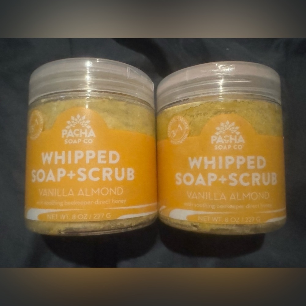 Pacha soap scrub NEW vanilla & almond